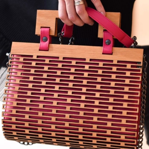 Nie mehr Chaos in der Tasche: Die perfekte Handtasche mit cleverer Innenaufteilung finden